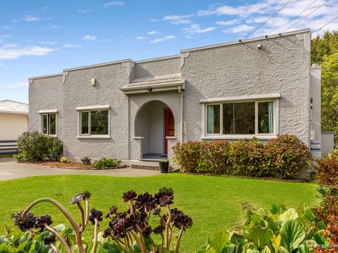 125 Anzac Parade, Whanganui East