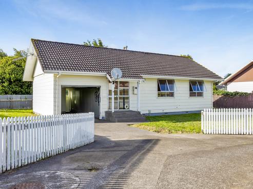 21 Acourt Street, Hawera