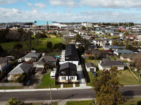 5/5 Preston Avenue, Henderson