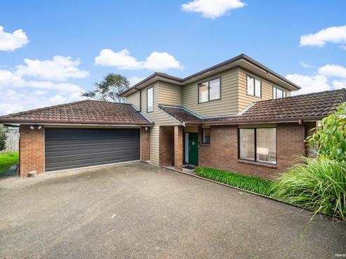 8 Seamount Drive, Red Beach