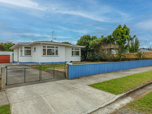21 Main Street, Marton