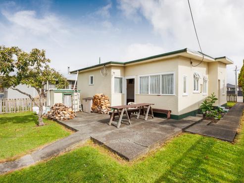 135 Broadway, Marton
