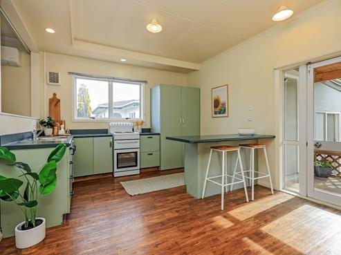 6/101 Maddison Street, Akina