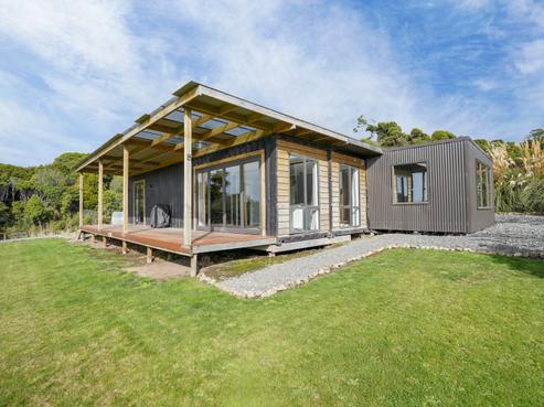392 Omaui Road, Bluff