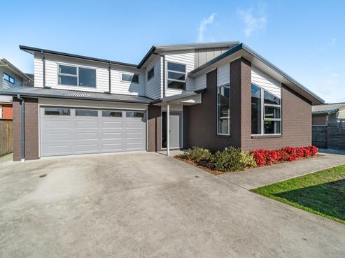 6 Yeats Grove, Trentham