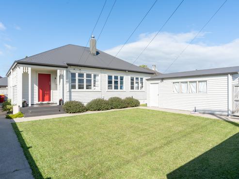 2A Bains Avenue, Hamilton East