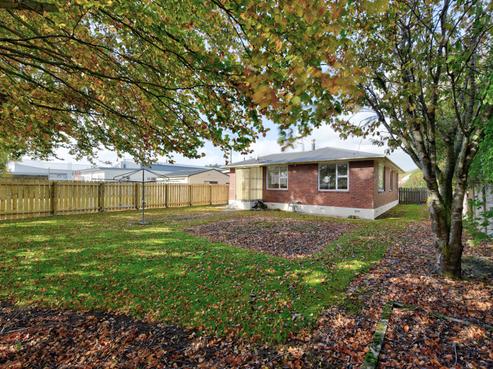 117 Main Street, Mataura