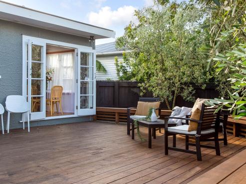 21 Reid Road, New Lynn