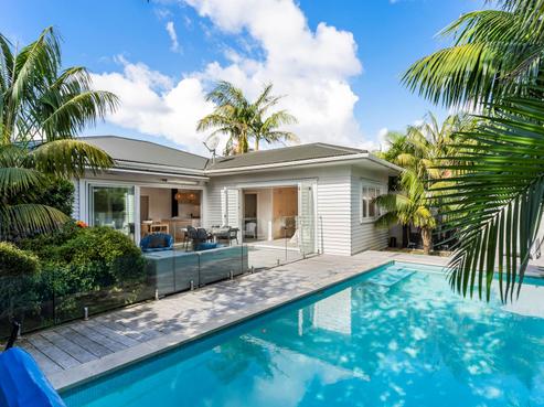 9 Sunny Brae Crescent, Westmere