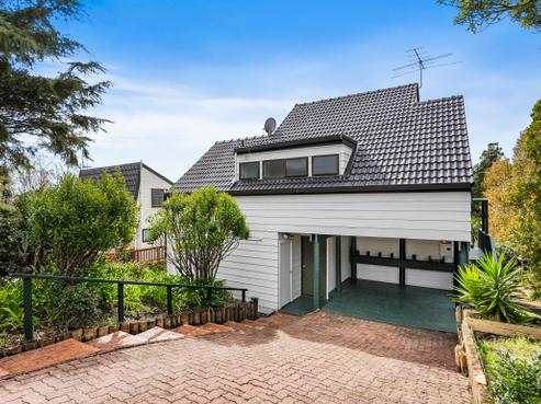 8 Lynngate Place, Hillcrest