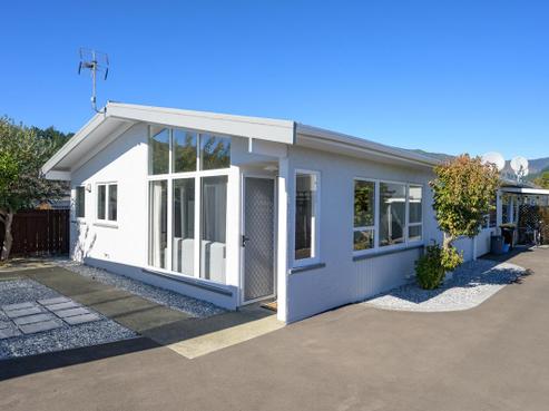 53C Grove Street, The Wood