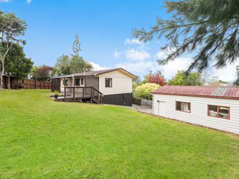 30 Alidade Place, Massey