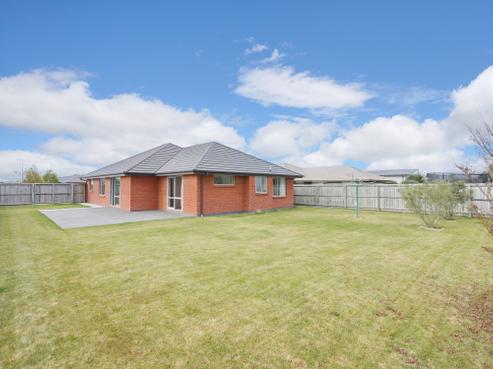 15 Quartz Drive, Rolleston