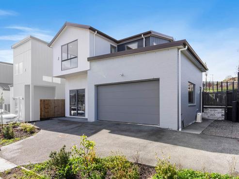 43 Clara Road, Silverdale
