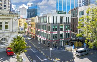 Price Drop! Chancery office with large courtyard