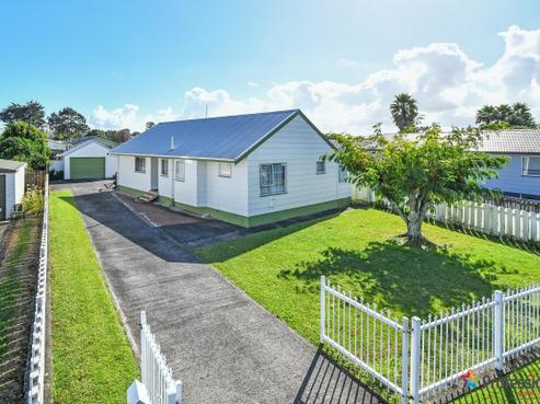 7 Bluewater Place, Wattle Downs