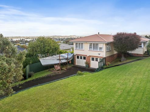 27 Grassways Avenue, Pakuranga