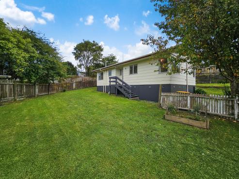 6B Thebes Street, Westbrook