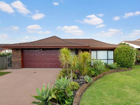 12 Crescent Hills Court, Northpark