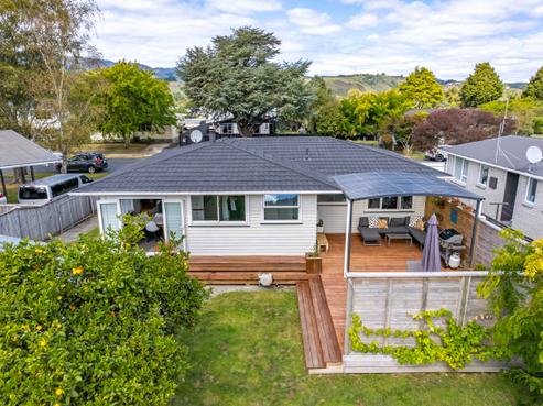 37 California Drive, Totara Park