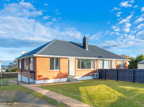 38 Allenby Avenue, Liberton