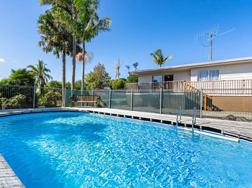 10 Robin Hood Place, Onerahi