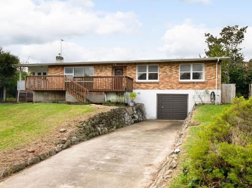14 Westney Place, Forest Lake