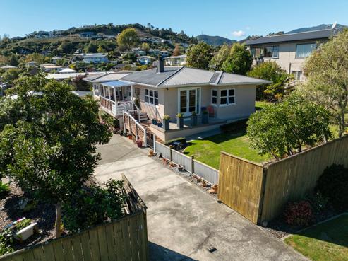 31 Maitland Avenue, Stoke