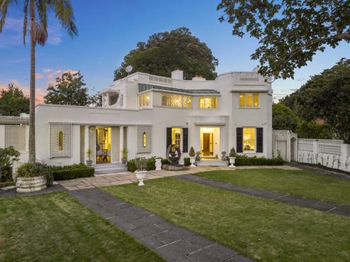 46 Mountain Road, Epsom
