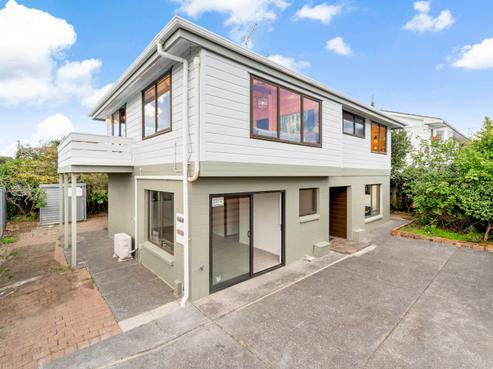 2/7 Waterloo Road, Milford