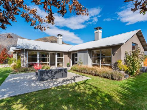 5 Crawford Place, Lake Hayes Estate