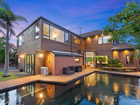 157 Beach Road, Castor Bay