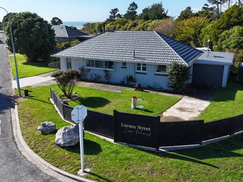 2 Larsen Street, Cape Foulwind
