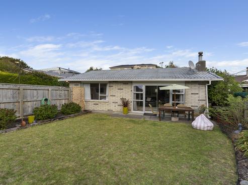 81 Tasman Road, Otaki Beach