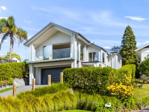 6 Denby Lane, Northcote Point