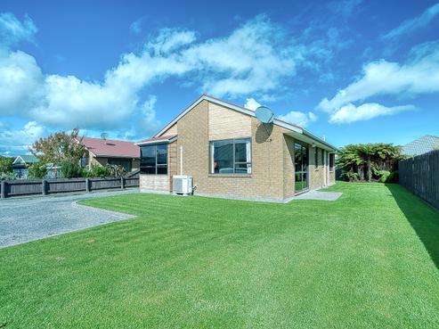 19 Bealey Street, Hokitika