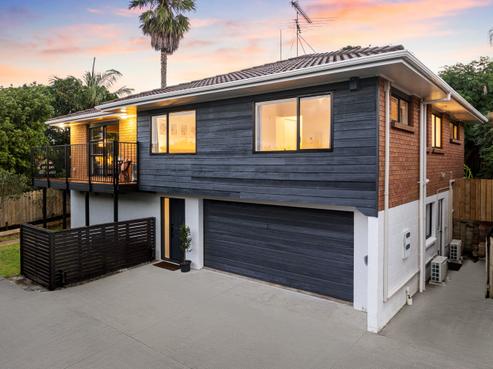 2/98 Gosford Drive, Botany Downs