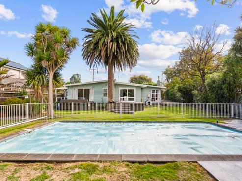 36 Golf Road, Paraparaumu Beach