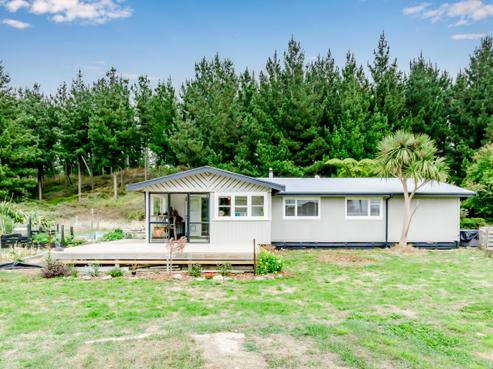 577 Waikawa Beach Road, Waikawa Beach