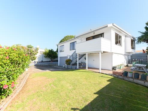 2/10 Sirius Place, Botany Downs