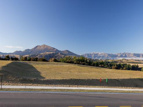 41 Carrickmore Crescent, Wanaka