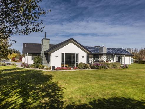 45 Island Road, Clarkville