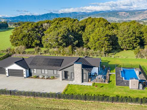 63 Ohau Gravels Way, Ohau