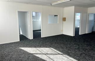 REFURBISHED OFFICES, BROWNS BAY
