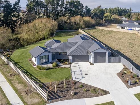 6 Harrier Place, Amberley