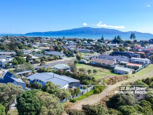 27 Eruini Street, Waikanae Beach