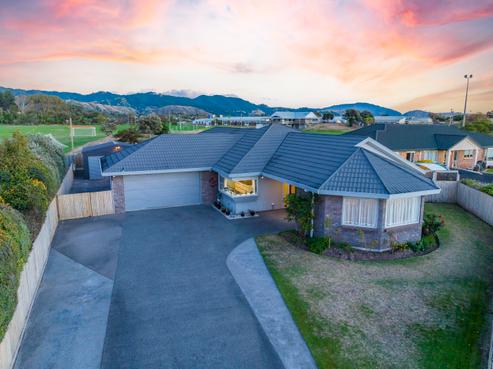 22 Wood Leigh, Paraparaumu Beach