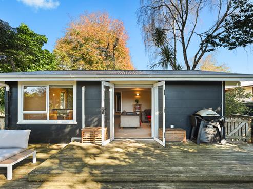 8 Fleming Place, Chedworth