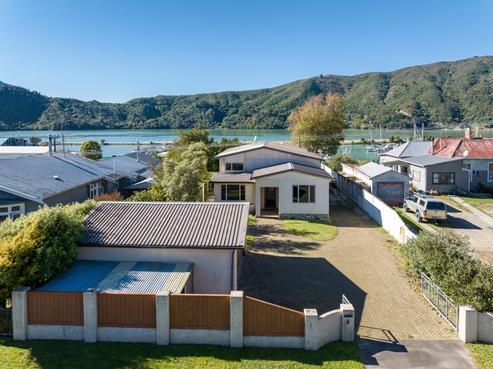 4 Rose Street, Havelock