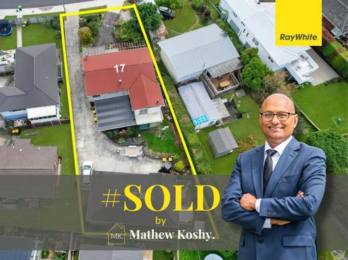 17 Tiroroa Avenue, Te Atatu South